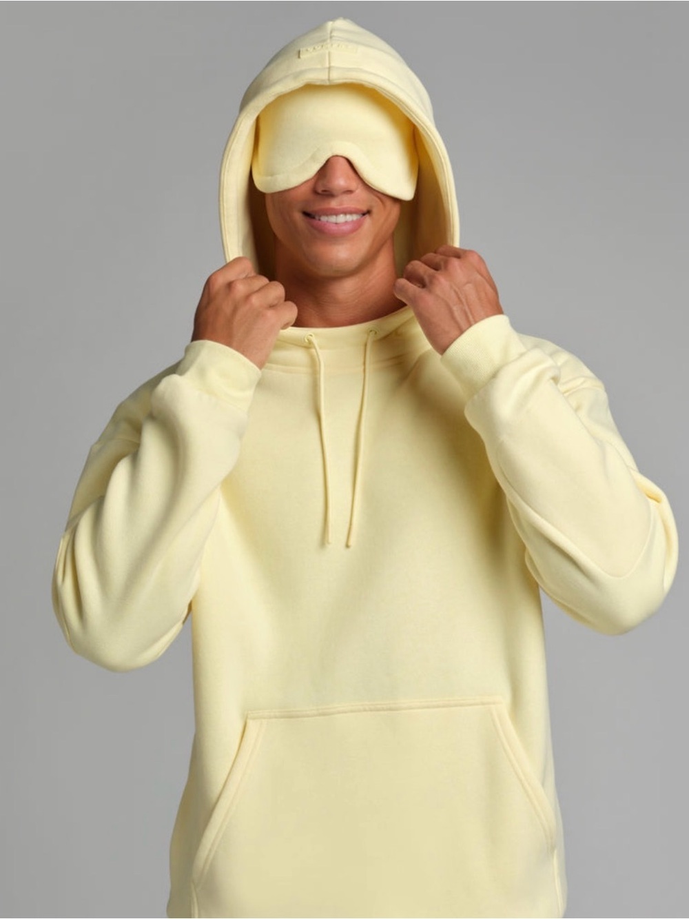 211  NWT UNISEX Comfrt DND Travel Hoodie - Large Buttercream